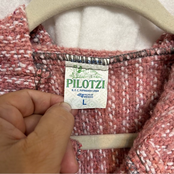 Pilotzi Oversized Boxy Mexican Hooded Poncho Women’s S Woven Multicolored - Picture 4 of 7